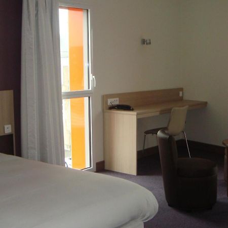 The Originals Access, Hôtel Cholet Gare Exterior foto