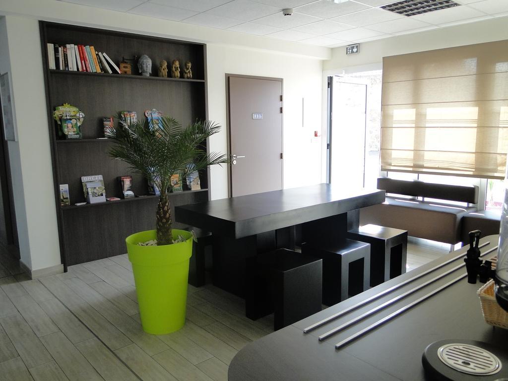 The Originals Access, Hôtel Cholet Gare Exterior foto